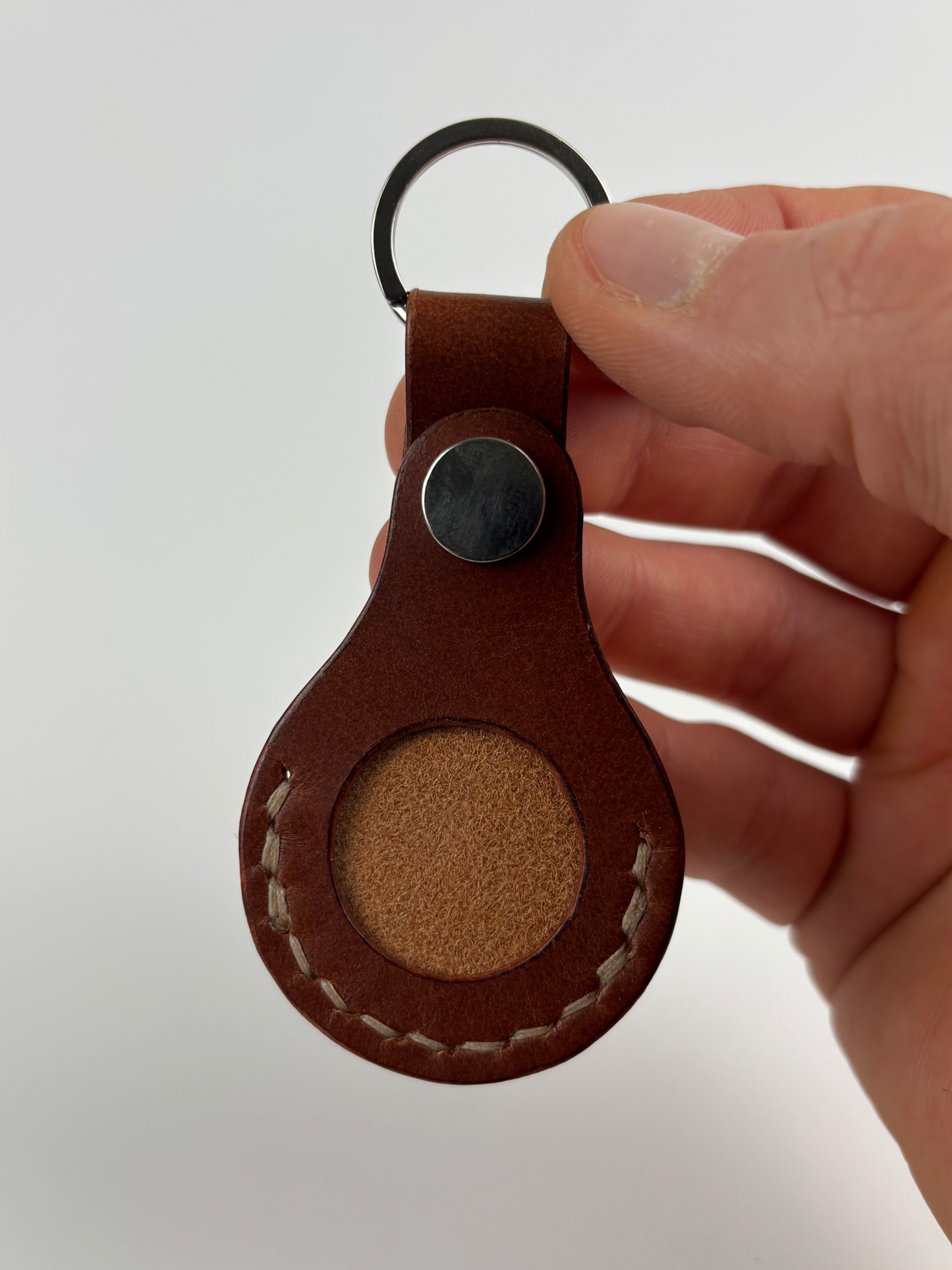 AirTag Keychain - Chestnut